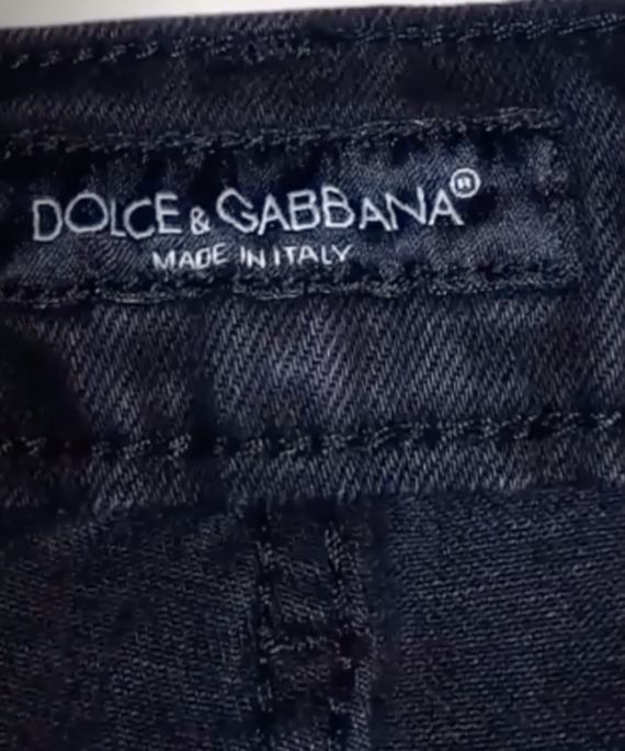 Одежда Dolce Gabbana – как распознать подделку
