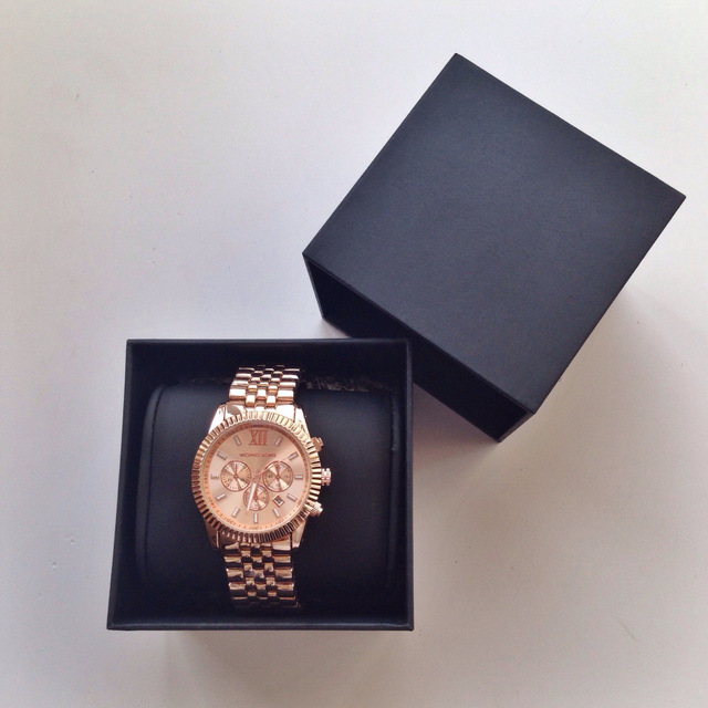 Как отличить оригинальные часы Michael Kors
