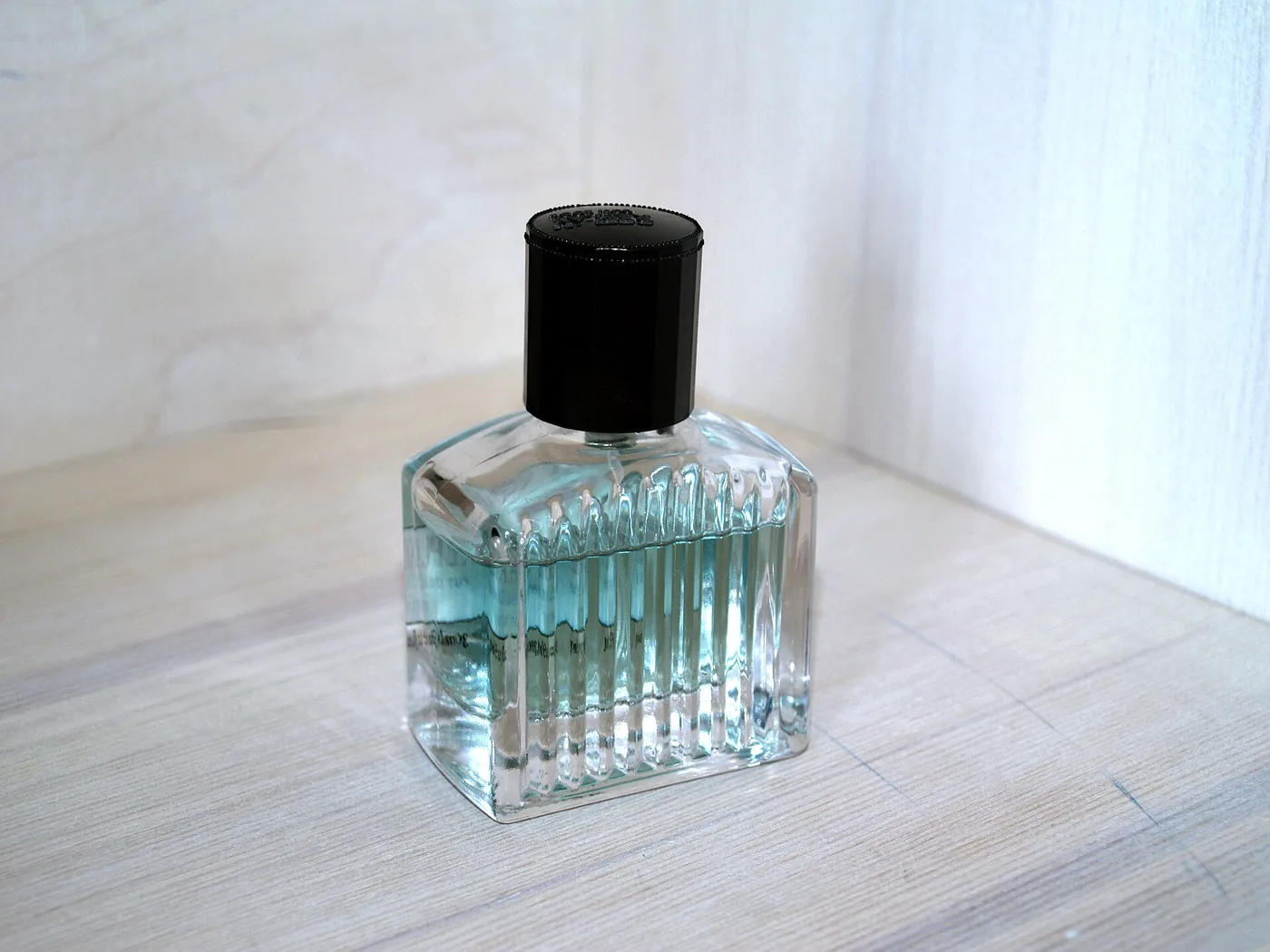 Bleu de Chanel: оригинальный флакон