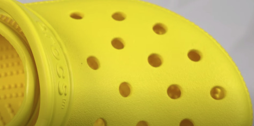 Как купить настоящую обувь Crocs и не попасть на подделку